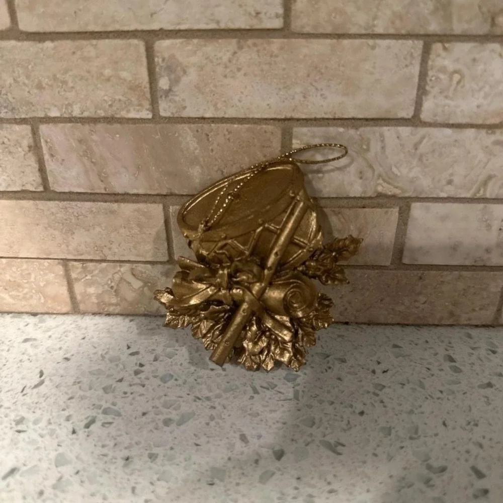 N/A ornament bundle
